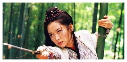 风清扬排行_风清扬,一个被高估的天下第一,坐拥独孤九剑,却不敌太监葵花宝典