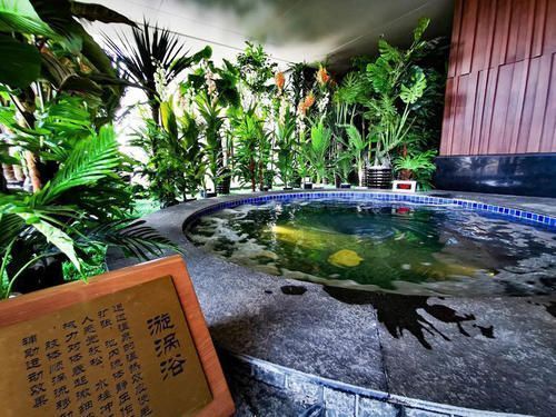 立冬后北汤温泉游热了起来|温泉景区|泡池|泡温泉_新浪新闻