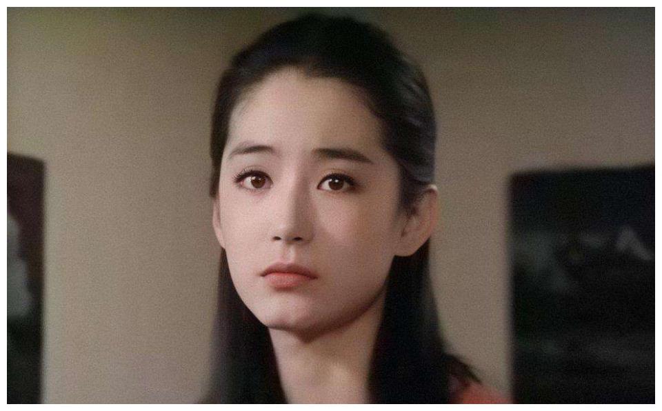 林青霞年轻时候美得如此惊艳19岁已经是琼瑶女郎红透半边天