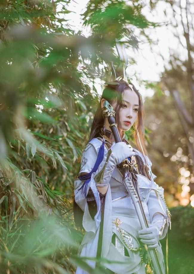 浮华乱世寻仙缘,自视山门皆旷岩,燕云道姑cosplay正片