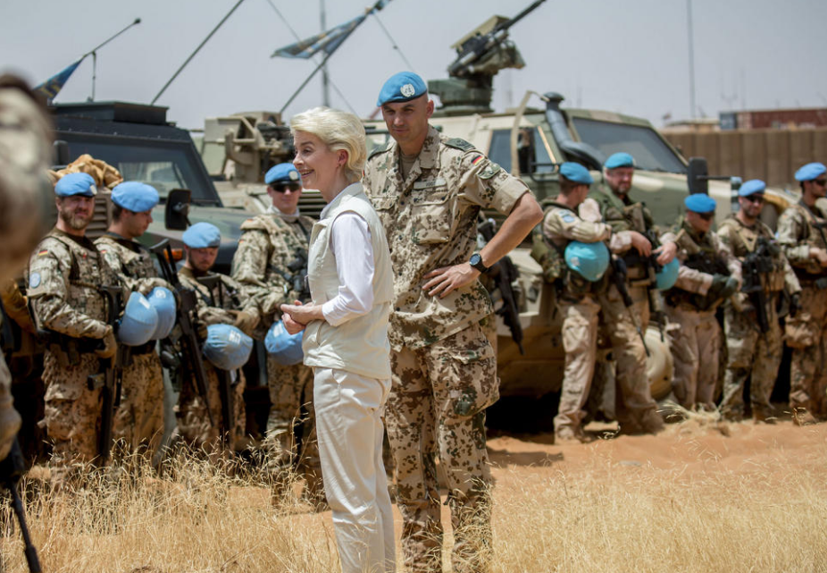 美军射杀3名农民，法军遭遇袭击，<a href=