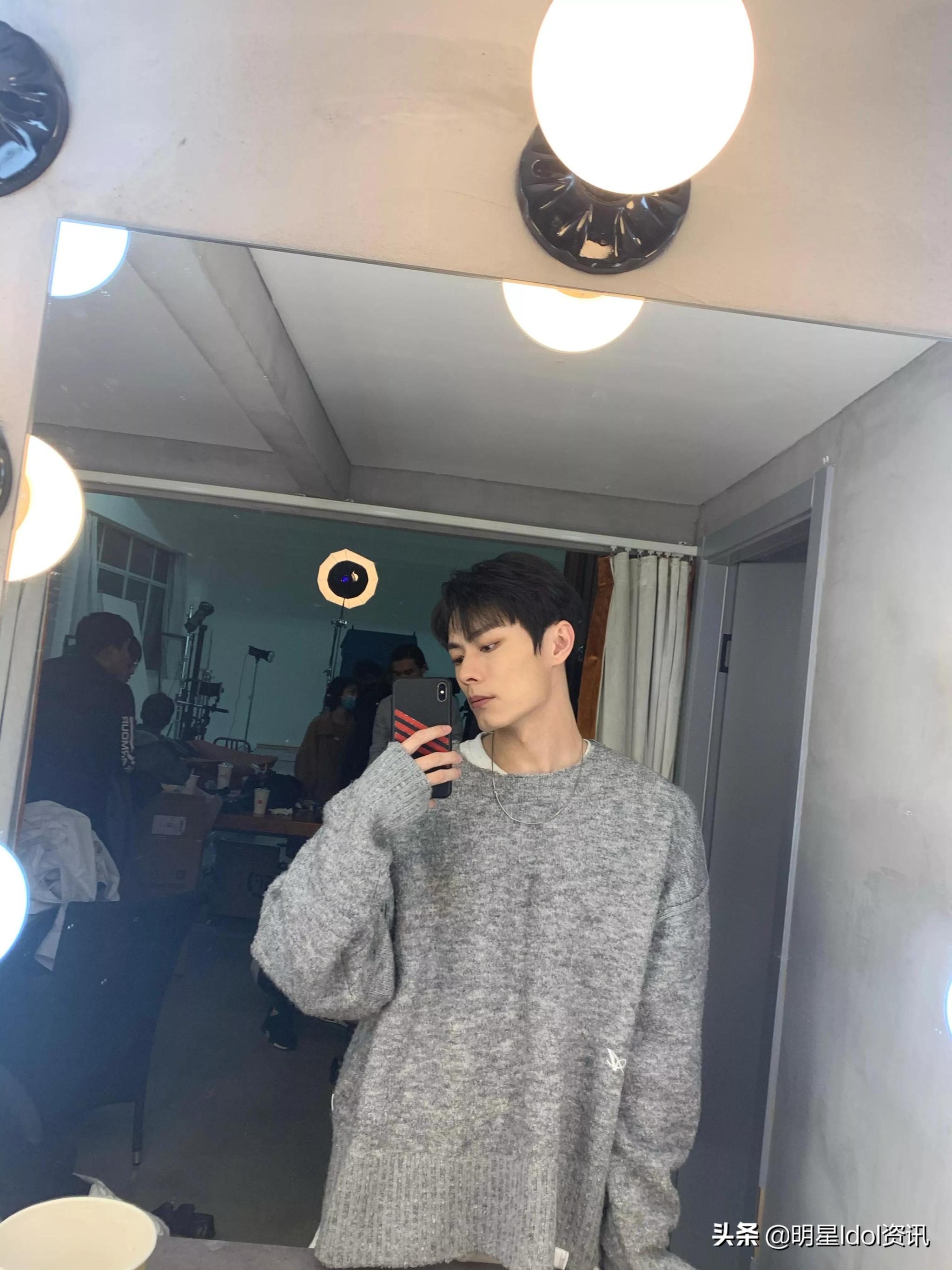 钟嘉诚手机壁纸【一】_新浪新闻