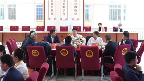 不摆台、不念稿、不绕弯、不留白！普兰店区招商座谈会零距离对接