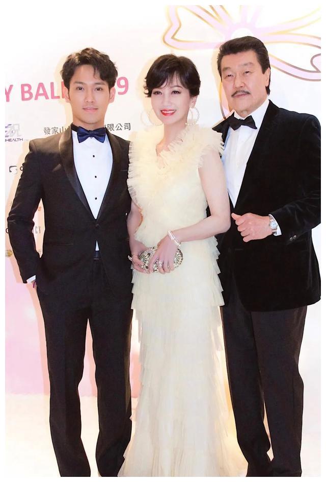 从黄汉伟手中抢走赵雅芝,从风流浪子到好男人,黄锦燊的幸福婚姻