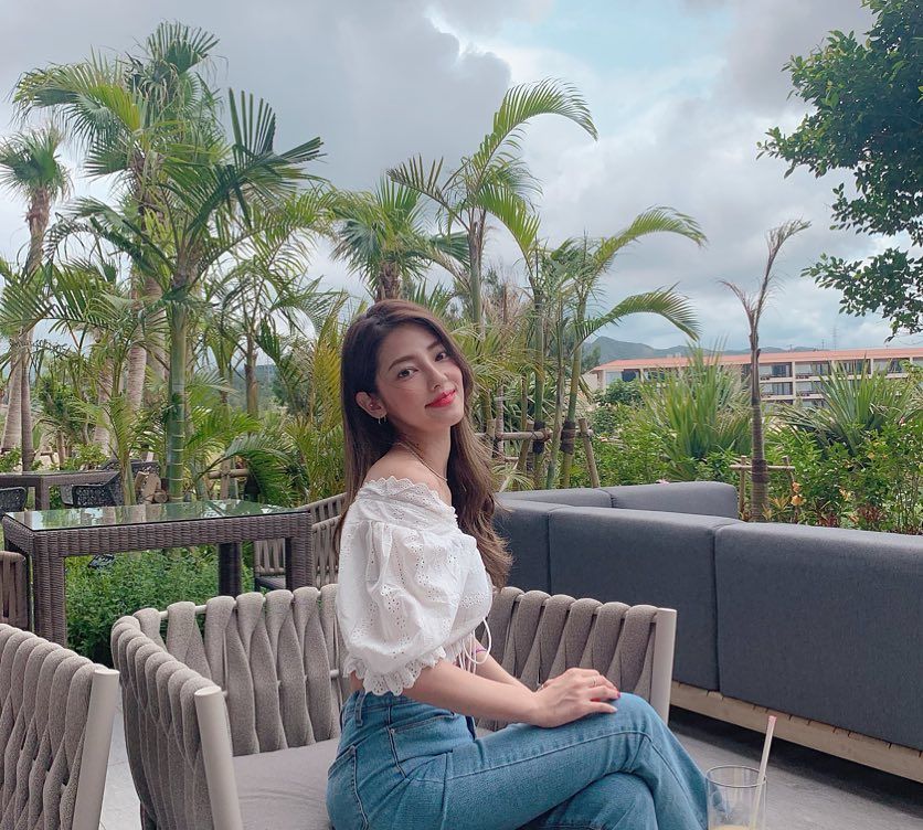 韩国网红模特jeon jisu小姐姐,拥有魔鬼身材,天使面孔