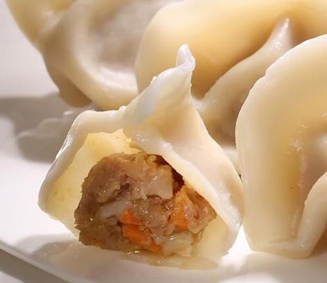 羊肉饺子配什么菜好吃?选择这3种搭配,香气扑鼻,好吃没膻味__财经头条