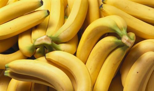 吃水果有讲究晚上吃香蕉你会收获4大好处别人羡慕不来