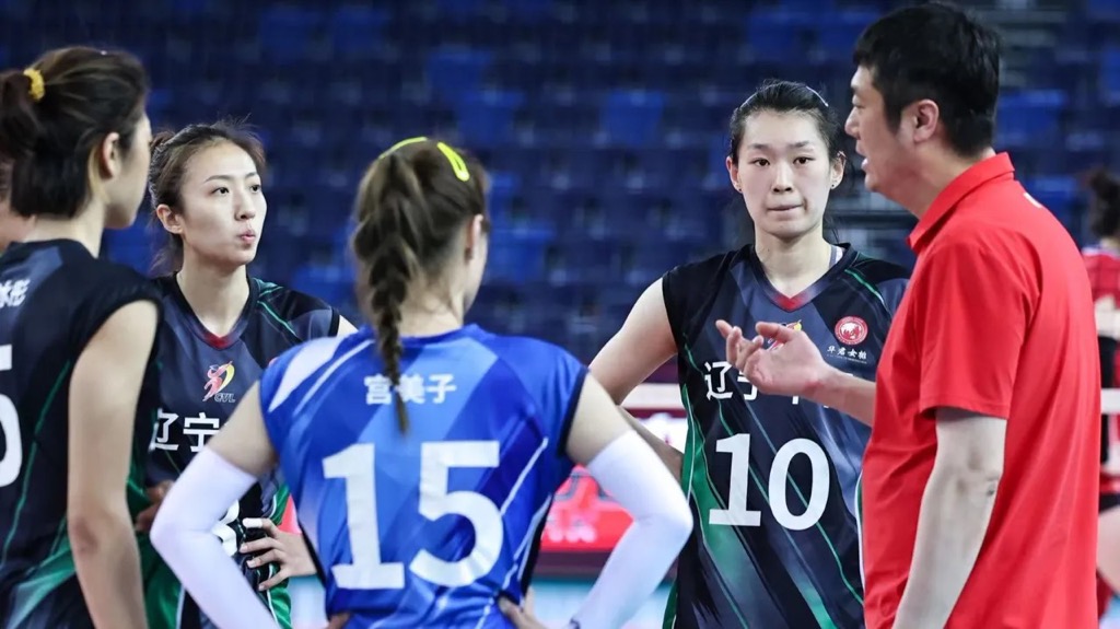 辽宁女排有一手：老将给力，教练出色！未来如引入大马丁或能夺冠