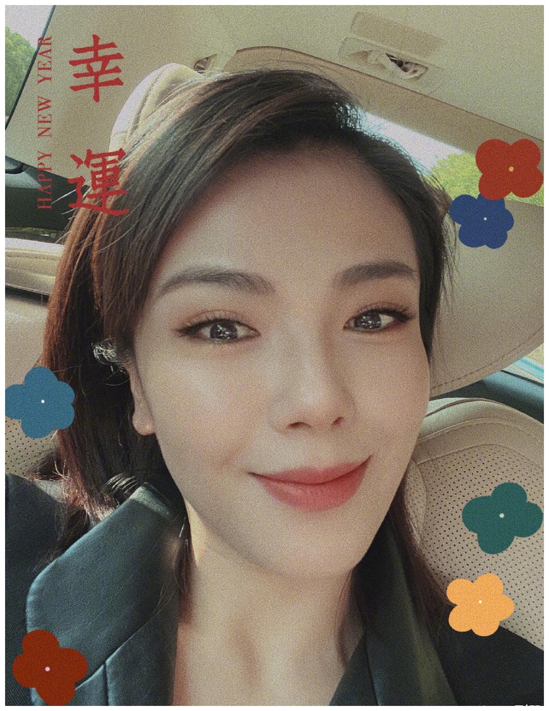 刘涛因为滤镜开过头翻车星星眼加蛇精脸撞脸张雨绮看服我