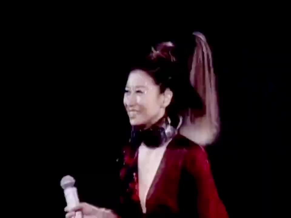 叶倩文《晚风》黄霑作品，充满着旧上海滩的风情怀旧韵味 很经典