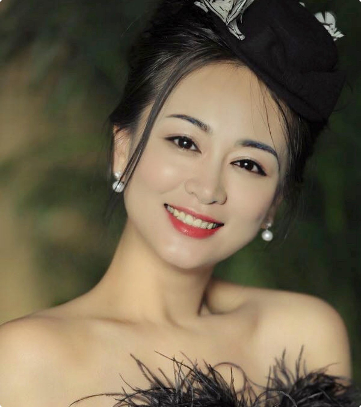 《大山的女儿》定档央一!本以为杨蓉是颜值担当,却被女二惊艳休闲区蓝鸢梦想 - Www.slyday.coM 《大山的女儿》定档央一!本以为杨蓉是颜值担当,却被女二惊艳休闲区蓝鸢梦想 - Www.slyday.coM