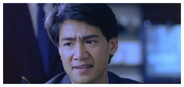 62岁韩宾尹扬明近照曝光满头白发显慈祥曾因赌博输掉身家