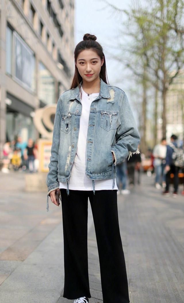 美女街拍穿搭:我好想尝尝有你的一生