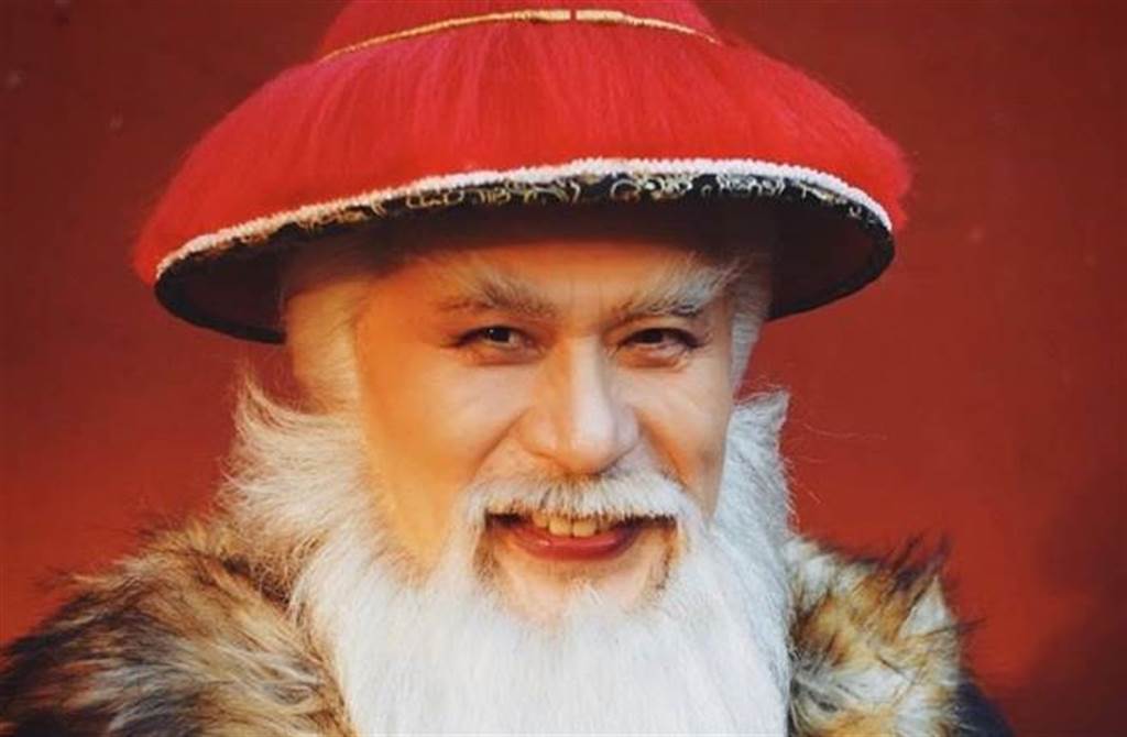 180公分神颜长腿照曝光,他暧昧回应|徐锦江|殷祝平|鳌拜_新浪新闻