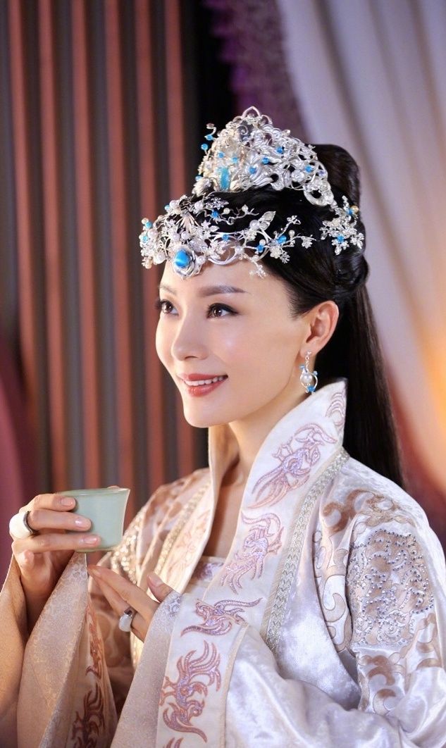 陈数古装造型惊艳全场!典雅高贵,气质无敌_高清图集_新浪网
