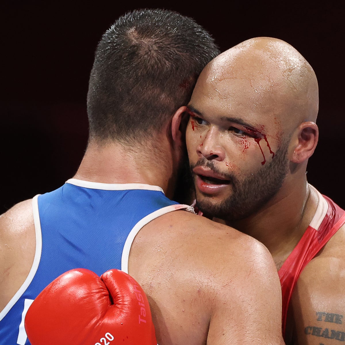 东奥法国拳手坐擂台抗议裁判静坐1小时被取消资格无缘晋级