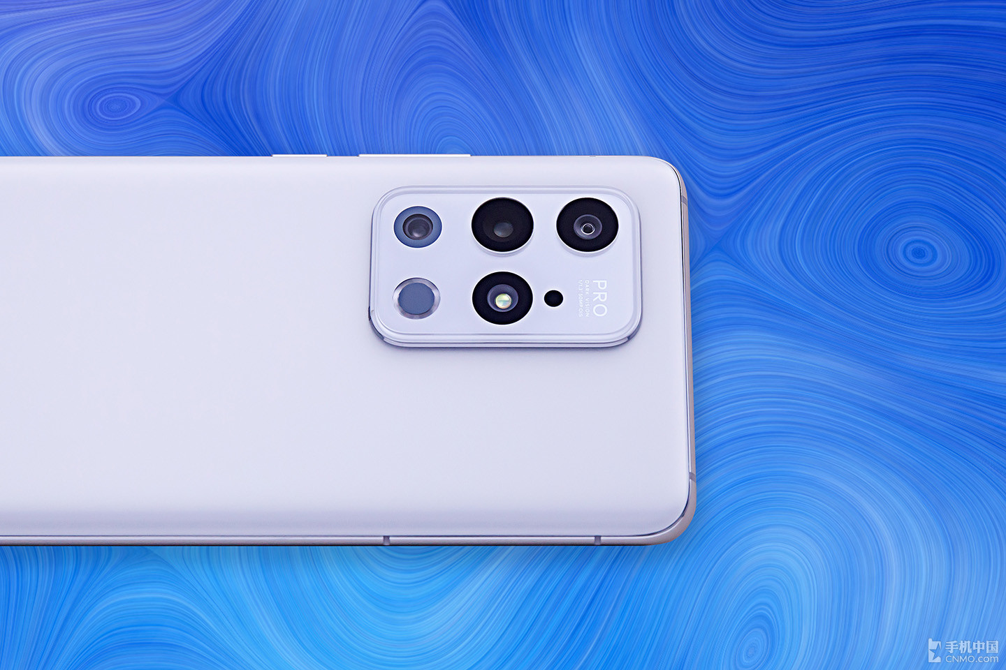 魅族18系列:两种口味两份惊喜 全新年度手感旗舰