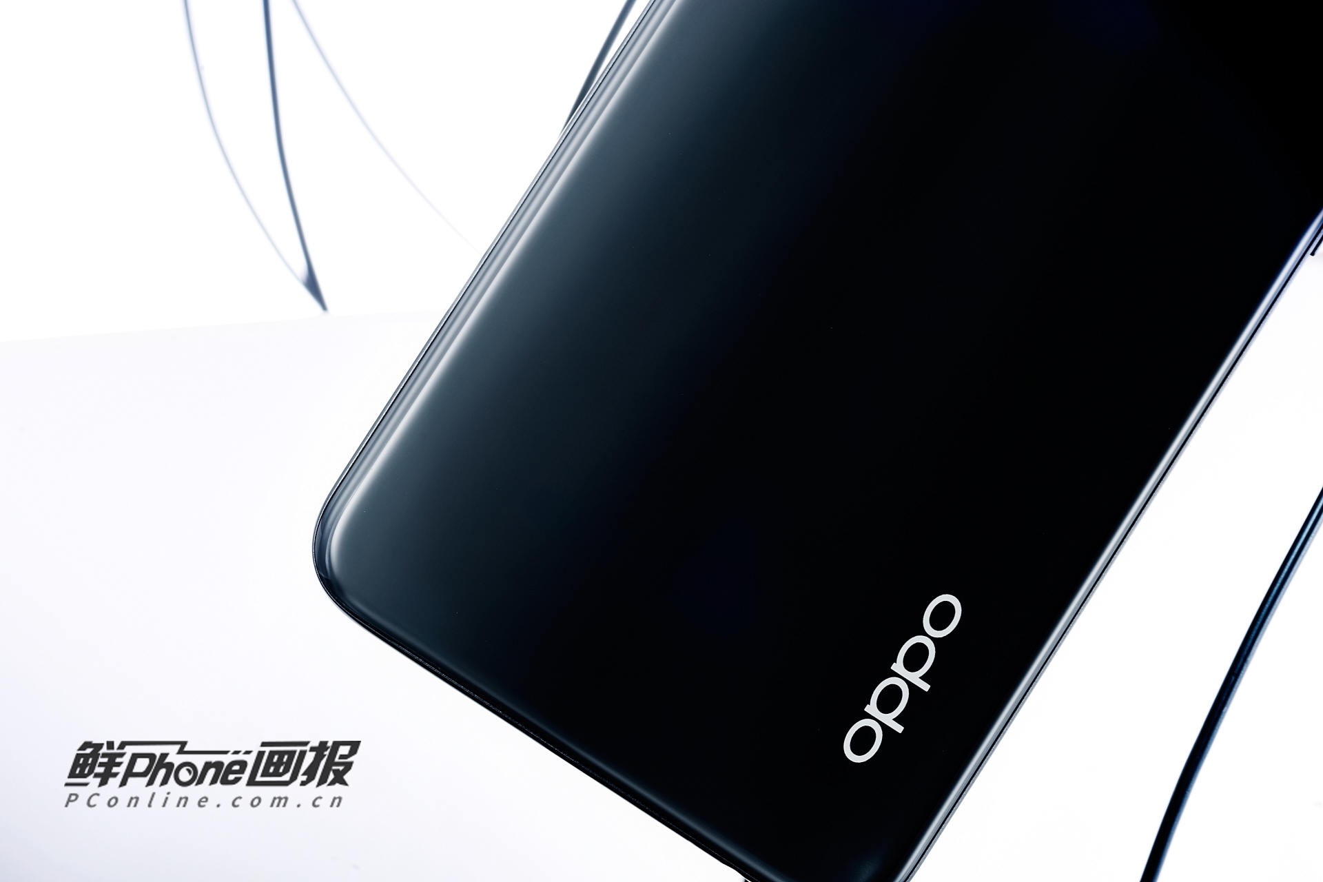 oppo a72图赏:轻薄好看又能打,双模5g畅快体验