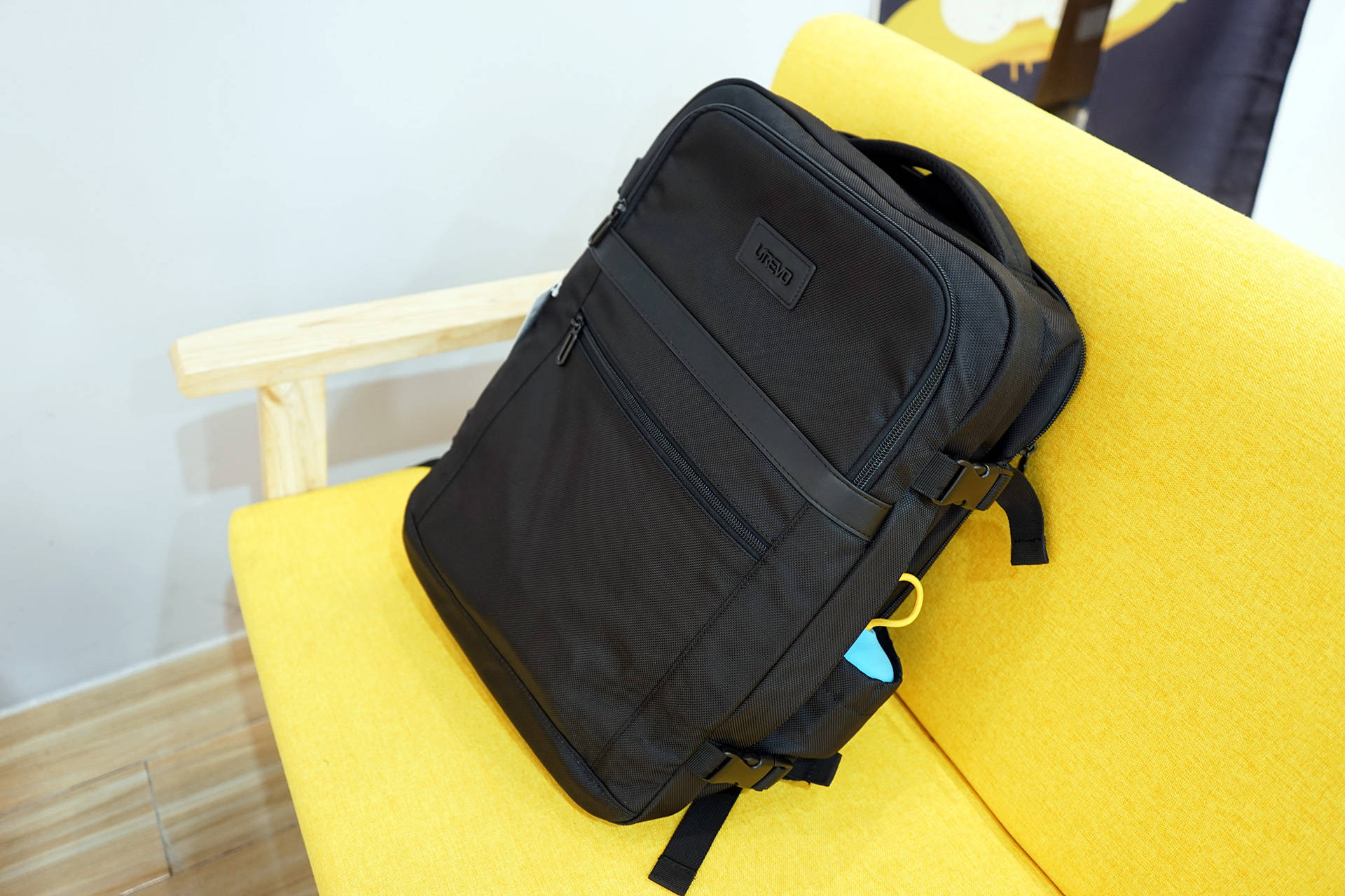 旅行包大容量双肩包可扩容 9e0a-ksmehzt0875523.jpg