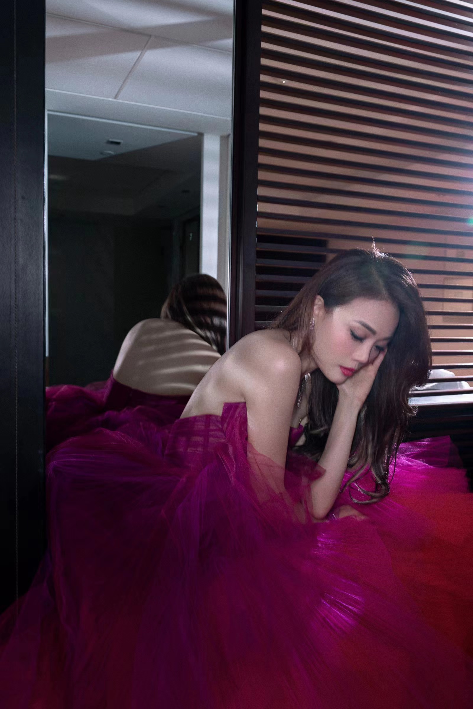 容祖儿献唱第36届百花奖 搭档常石磊演唱《电影之歌》回味经典休闲区蓝鸢梦想 - Www.slyday.coM