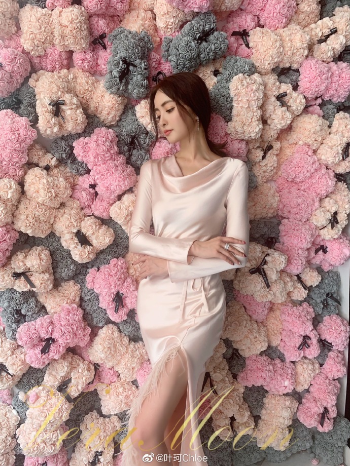 网红美女模特叶珂迷人写真美照欣赏