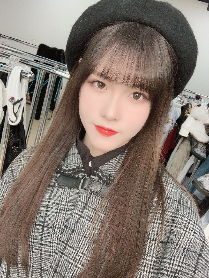 美少女gnz48-王秭歆迷人美照欣赏好看_高清图集_新浪网