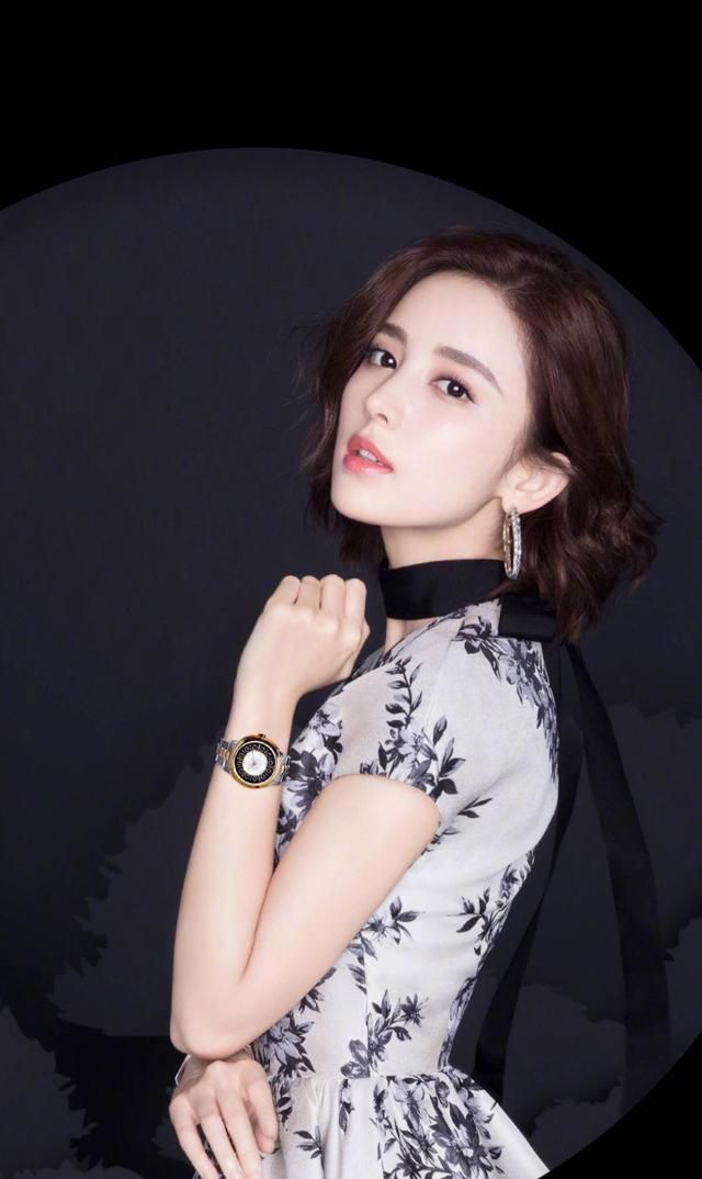 古力娜扎典型的新疆美女气质超好美得让人移不开眼