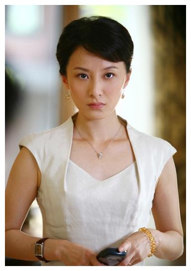 她与导演认识6天就闪婚,出道24年零绯闻,一个角色走上巅峰!