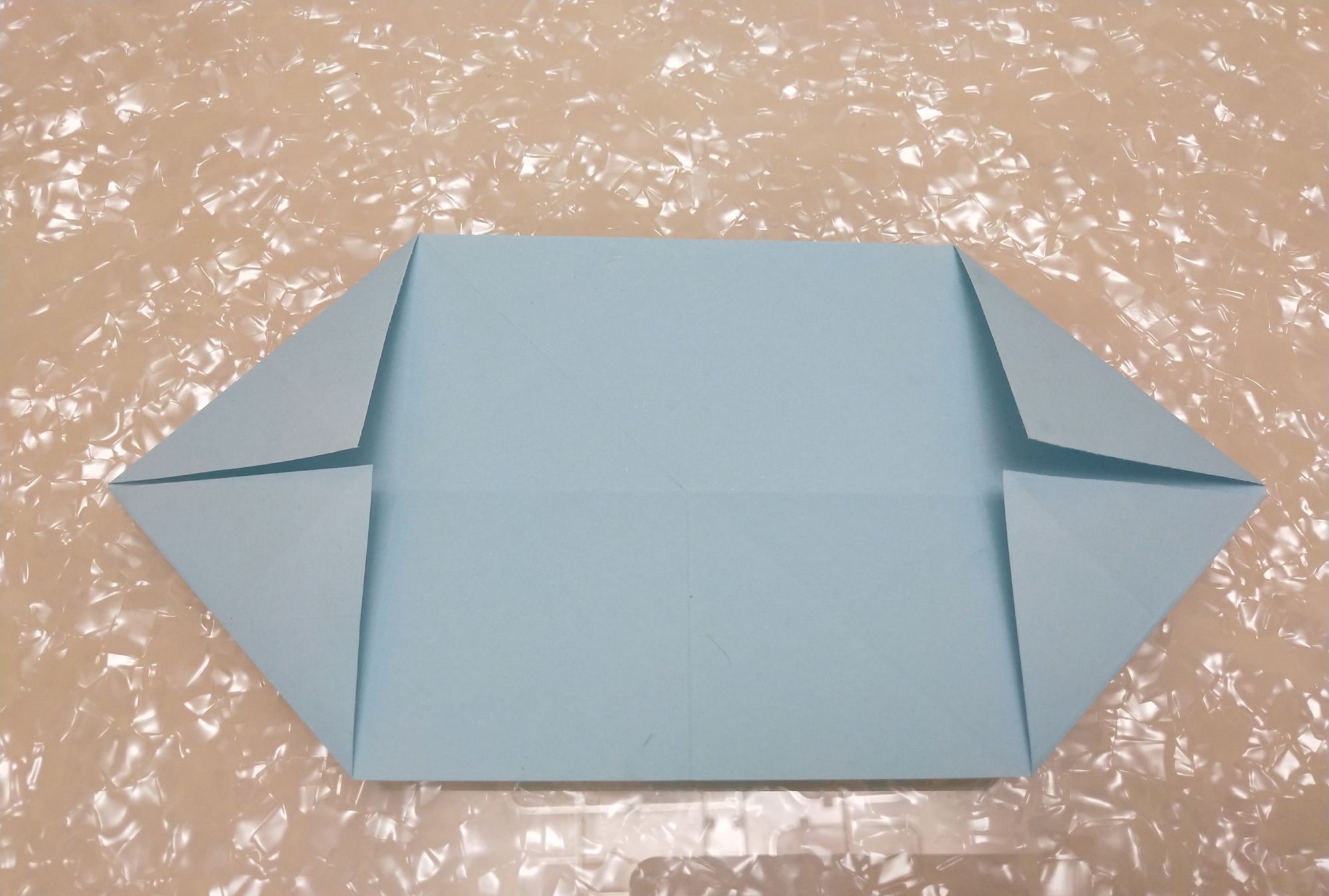 简单的粽子折纸,赶快动手做一个吧!