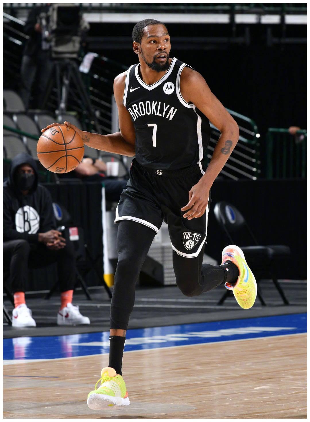 历史第一人追逐乔丹杜兰特以两大纪录正式开启篮网季后赛生涯