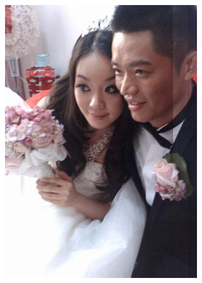 玲花的老公徐明朝非常帅气曾毅的老婆李娜也是一个大美人