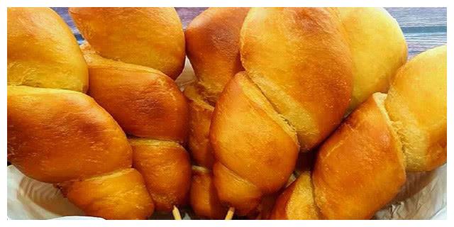 满满童年回忆那根美味的鸡腿面包你还记得是什么味道吗