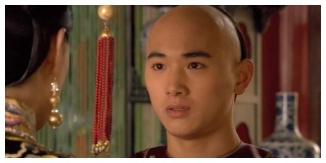 《甄嬛传》甄嬛为何不让自己的亲生儿子当皇帝?不是不想而是不能休闲区蓝鸢梦想 - Www.slyday.coM 《甄嬛传》甄嬛为何不让自己的亲生儿子当皇帝?不是不想而是不能休闲区蓝鸢梦想 - Www.slyday.coM