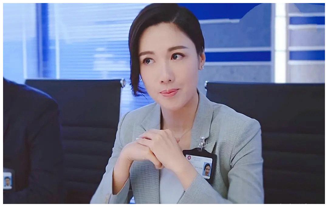 《法证先锋4》中选美出身的演员，四个冠军做配角，主角仅入十强休闲区蓝鸢梦想 - Www.slyday.coM