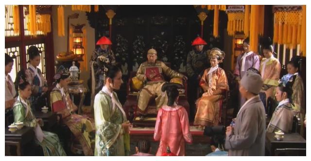 《甄嬛传》甄嬛为何不让自己的亲生儿子当皇帝?不是不想而是不能休闲区蓝鸢梦想 - Www.slyday.coM 《甄嬛传》甄嬛为何不让自己的亲生儿子当皇帝?不是不想而是不能休闲区蓝鸢梦想 - Www.slyday.coM