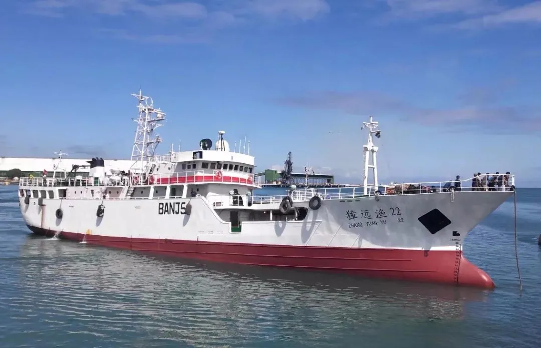 金枪鱼解体秀亮相大连展团,讲述中国首艘金枪鱼钓船大连启航故事