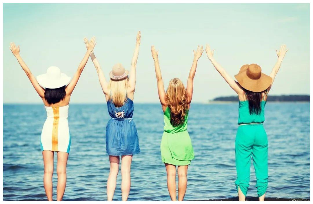 心理学:选一个你喜欢的镜子,测朋友眼中的你是什么样子的人休闲区蓝鸢梦想 - Www.slyday.coM 心理学:选一个你喜欢的镜子,测朋友眼中的你是什么样子的人休闲区蓝鸢梦想 - Www.slyday.coM