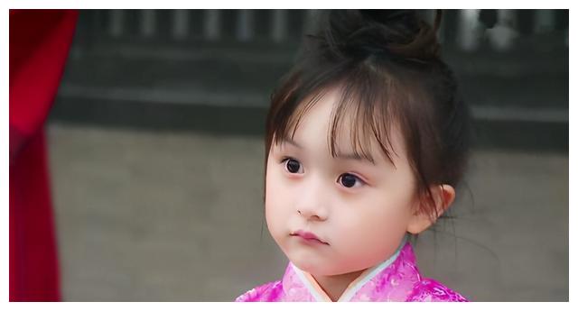 刘楚恬2岁年入百万6岁出演小芈月走红现状成这样