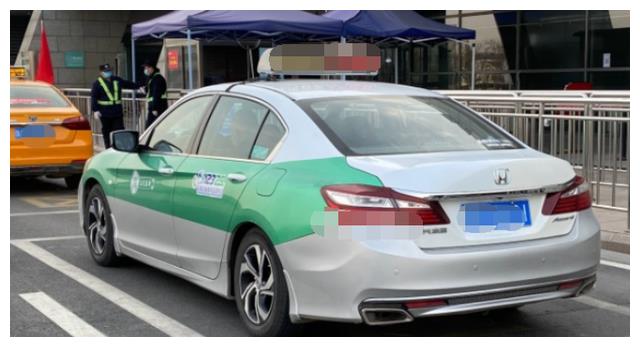 陕西出租车走红网络,使用本田雅阁做出租车,起步价多少钱?__财经头条