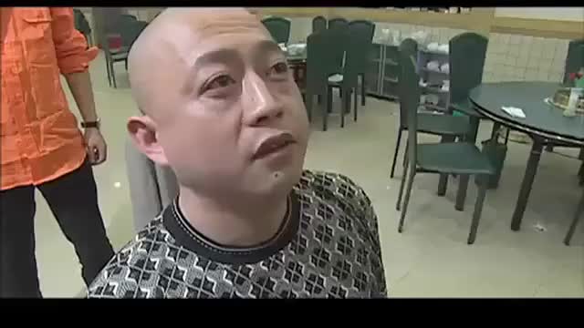 征服:刘华强给封飙机会干掉他,封飙不中用,还跪着给刘华强叫爷