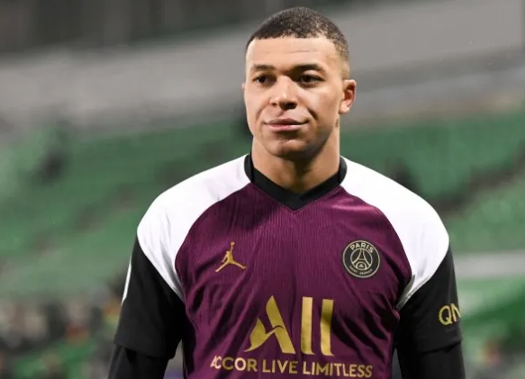 5000万欧年薪＋2亿签字费！史上第一肥约诞生，10冠豪门打脸皇马休闲区蓝鸢梦想 - Www.slyday.coM