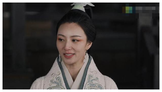 大秦赋:大结局,没生娃的离秋陪嬴政走到了最后,她智商堪称王者