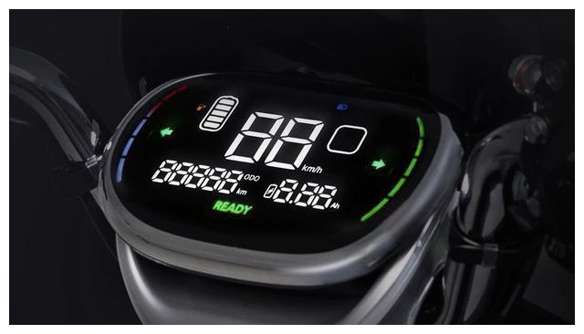 雅迪冠能m6mini女生出行路上的好伙伴