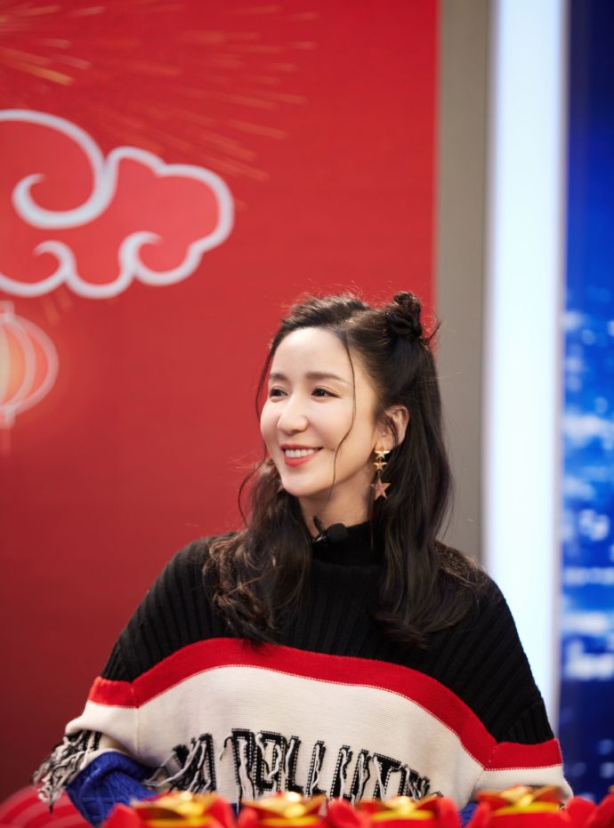 娄艺潇,毕业于上海戏剧学院,来自辽宁大连,摩羯座,身高168