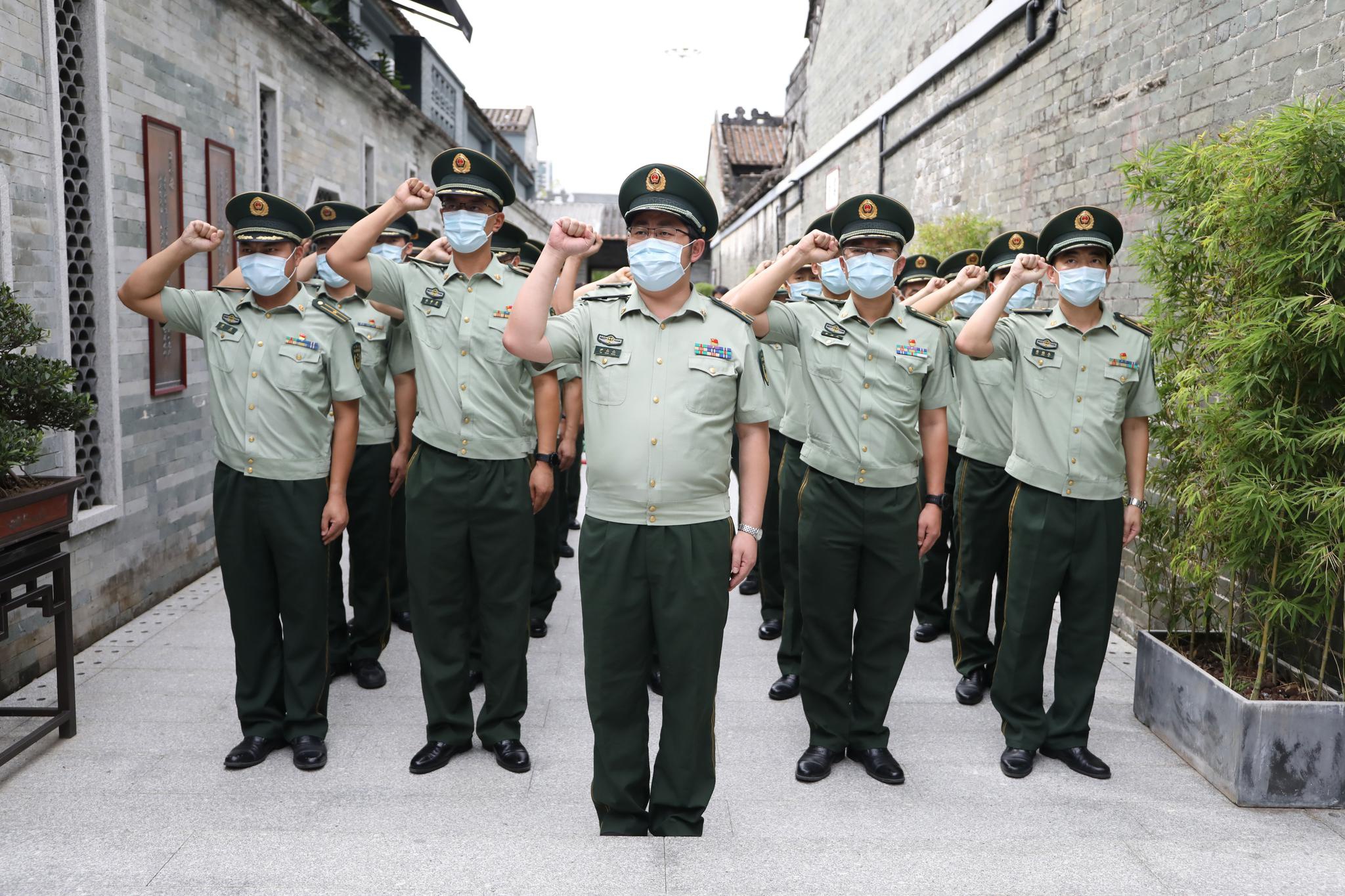 珠海海警局成员图片