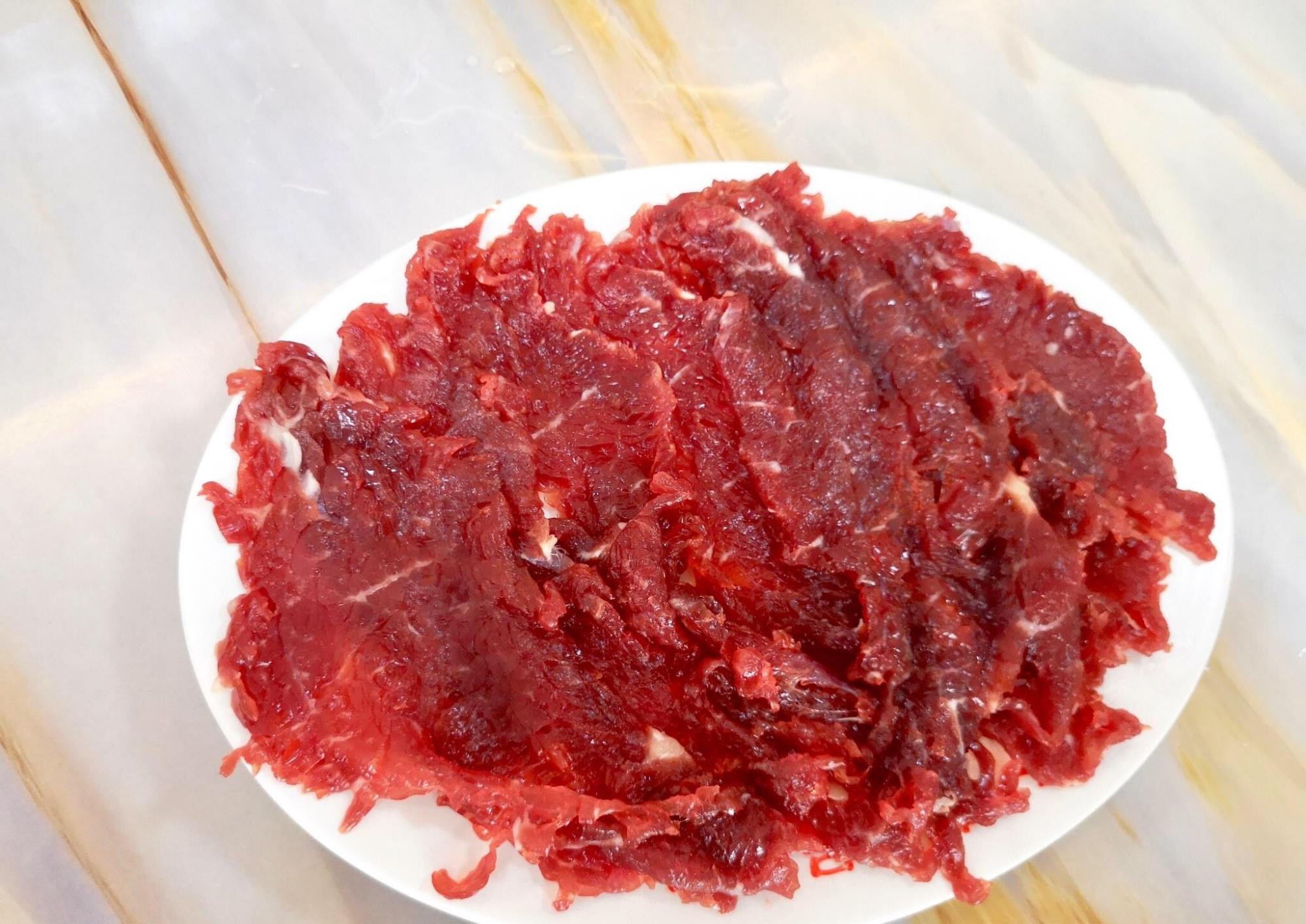 美味潮汕鲜切牛肉火锅这些不同的牛肉你知道它们都有什么特点吗