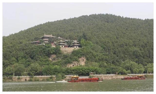 香山寺里数风流 武则天在此赛诗 白居易择此终老 财经头条