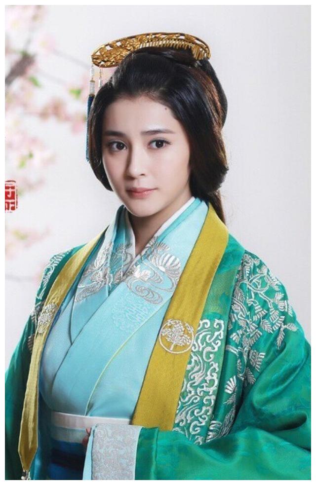 5年前《班淑传奇》中的美女们,关晓彤收获爱情,迪丽热巴成顶流