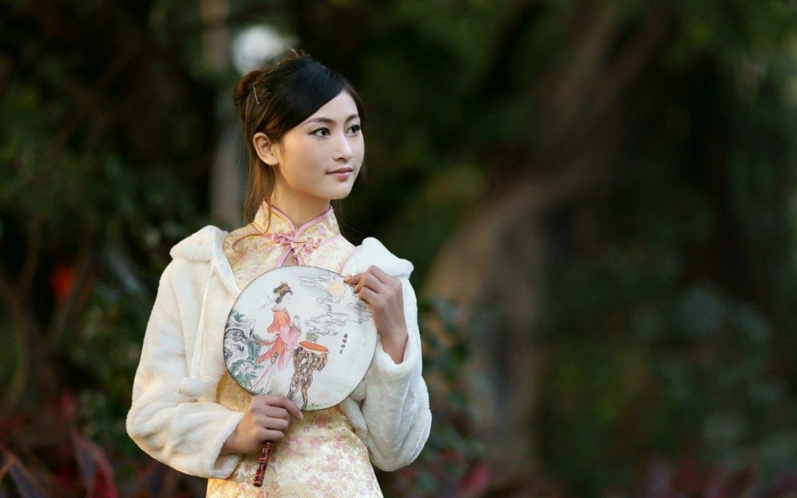 时尚穿搭第三十期,旗袍美女的古典气质搭配_高清图集_新浪网