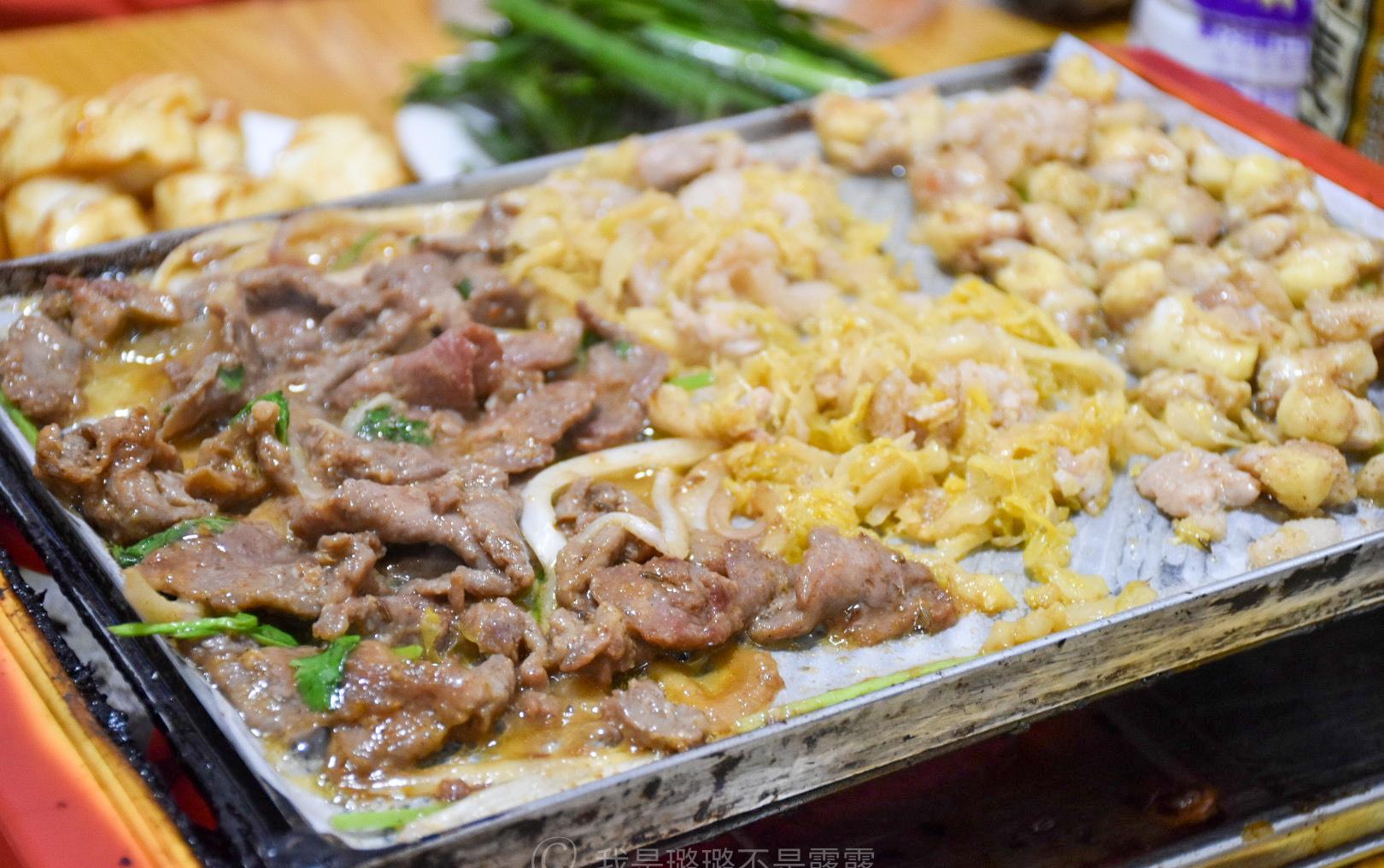 东北纸上烤肉,45元的一份牛肉,满满一大盘|烤肉|酸菜|烤馒头_新浪新闻